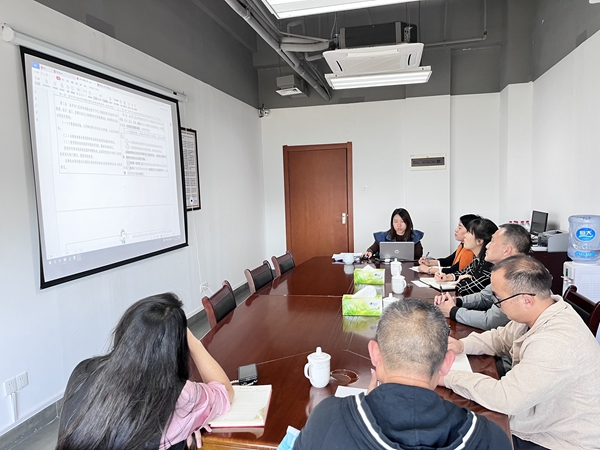 江西中医药大学：后勤组织人员赴江西省鼎跃招标咨询有限公司学习《招投标法》《政府采购法》等图片1.jpg