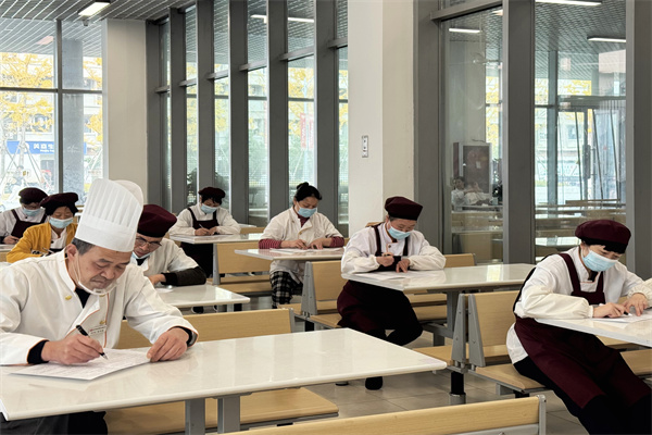 1765243672344600.jpg 2.jpg