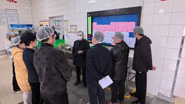 1766566591737980.jpg 4.朱毅峰一行检查桂苑食堂.JPG