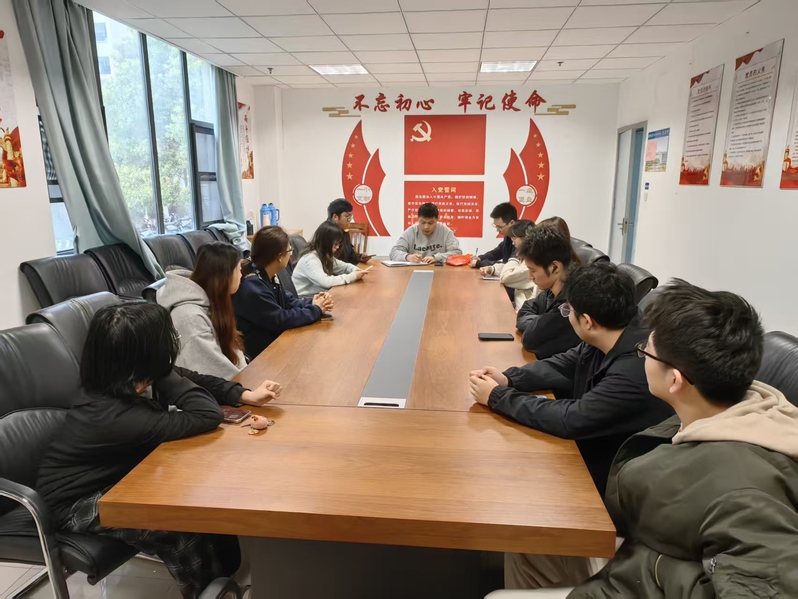 江苏科技大学：党建引领筑防线 阳台安全我先行.jpg