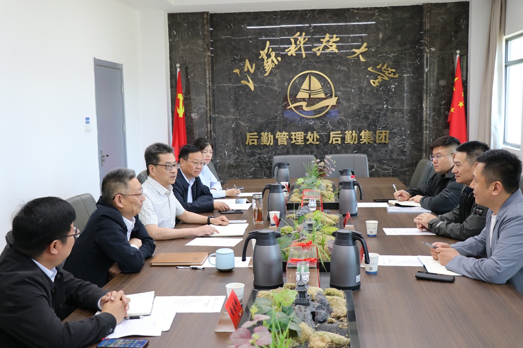 江苏建筑职业技术大学来江苏科技大学考察交流.JPG
