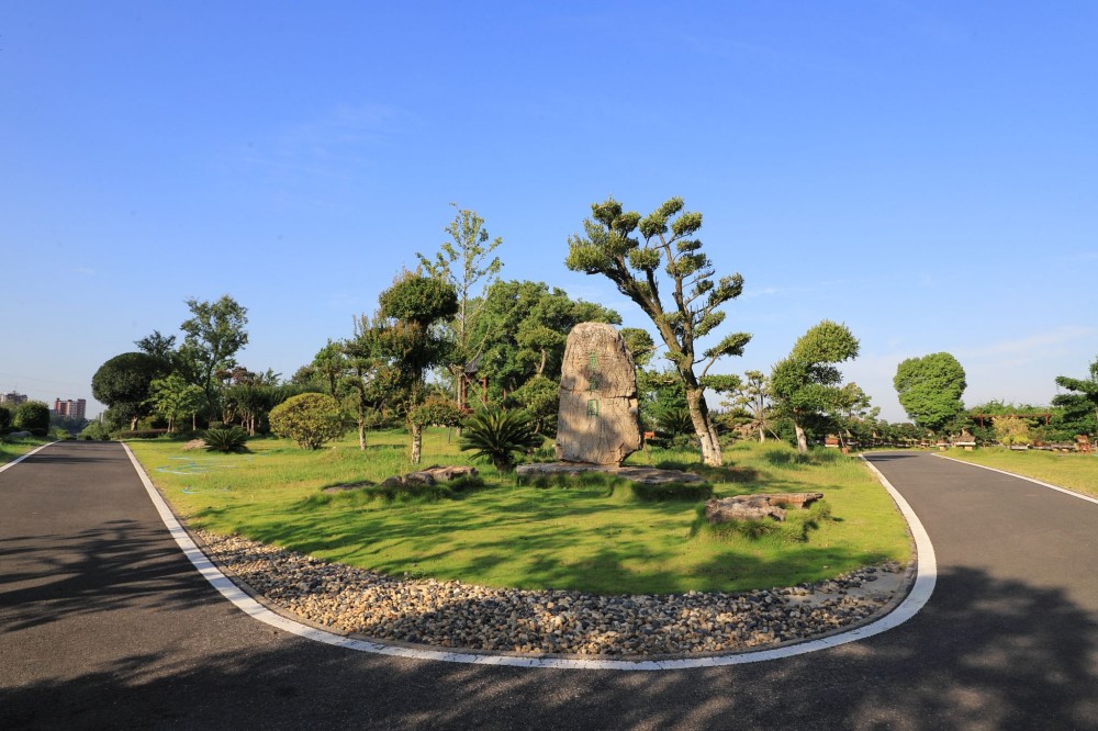 图3 蕙芷园（通讯员 李春子 摄）.jpg